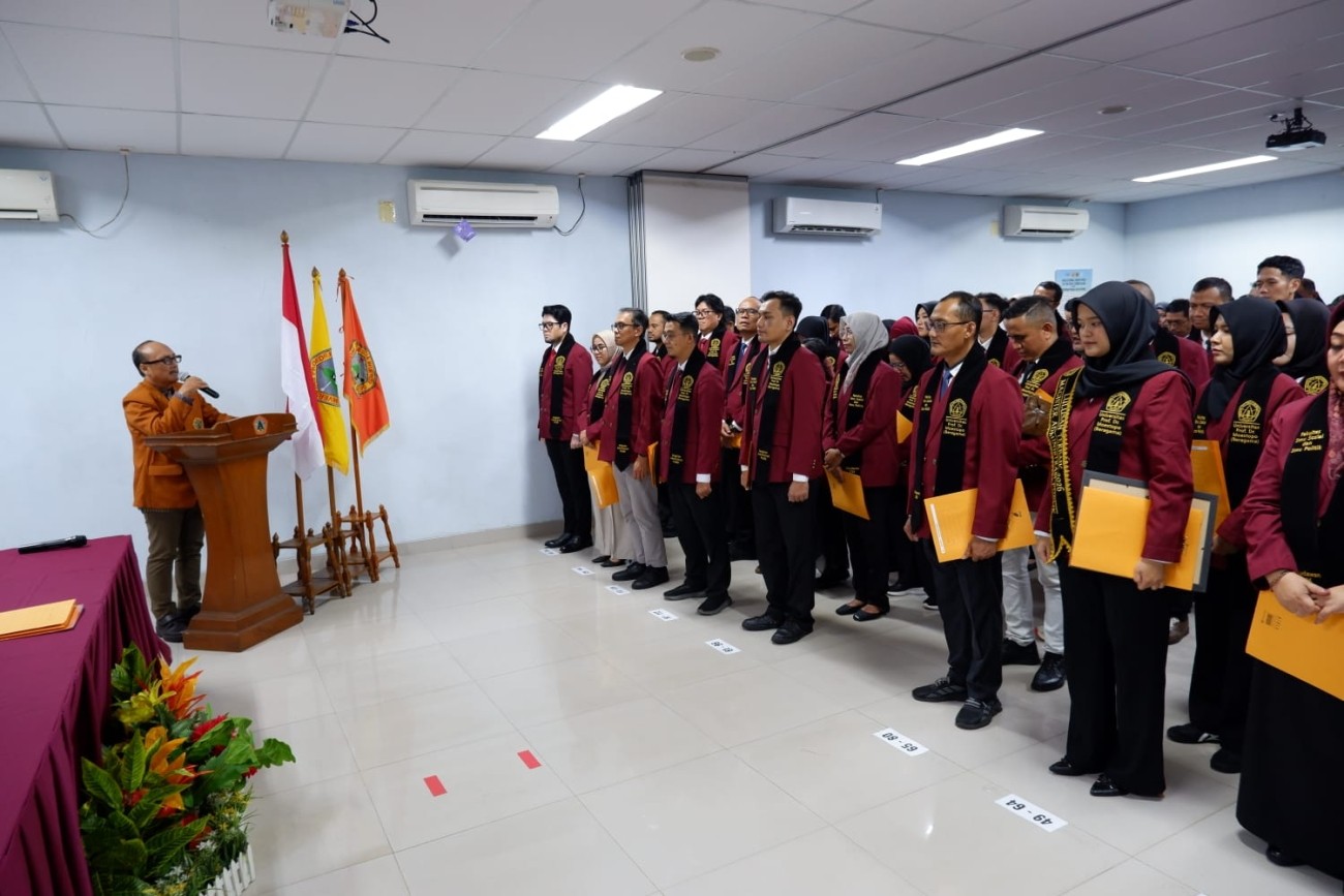 FISIP Universitas Moestopo Yudisium 154 Mahasiswa Magister Administrasi Publik T.A. 2025/2026