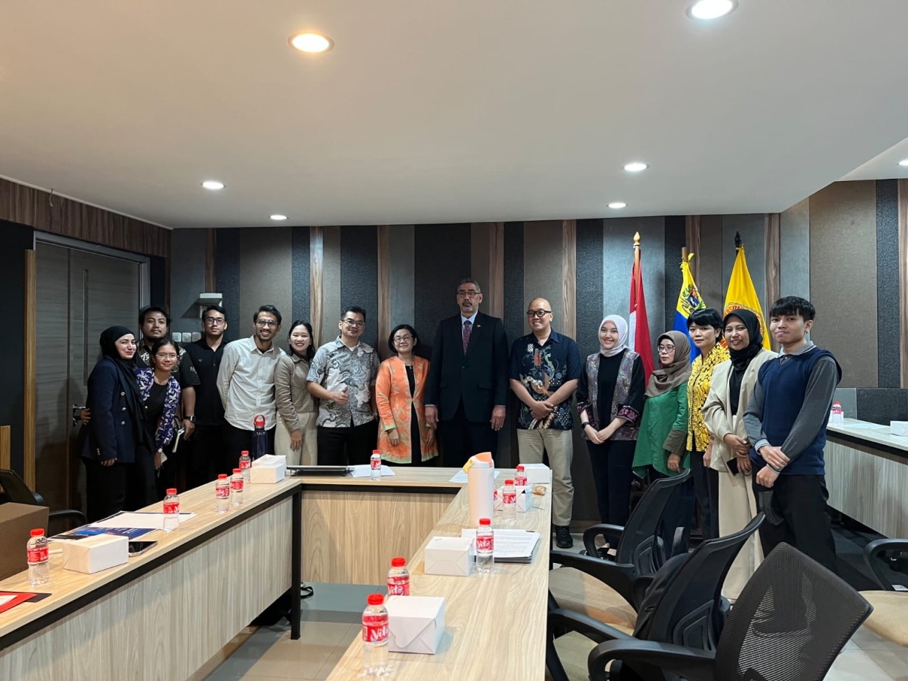 FGD “Indonesia dan Solidaritas Global South Menyikapi Situasi Venezuela”